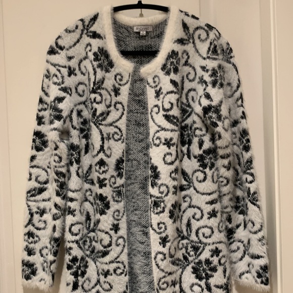 Baciano cardigan - Picture 9 of 13